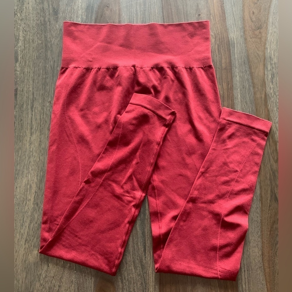 Rachel Leggings Made In Italy Red Large Waistband Size Medium Textured